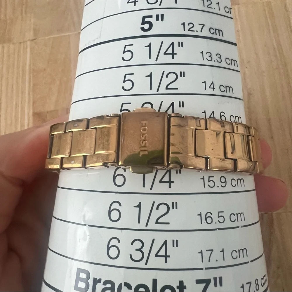 Fossil ladies rose gold tone dress watch NEW BATTERY